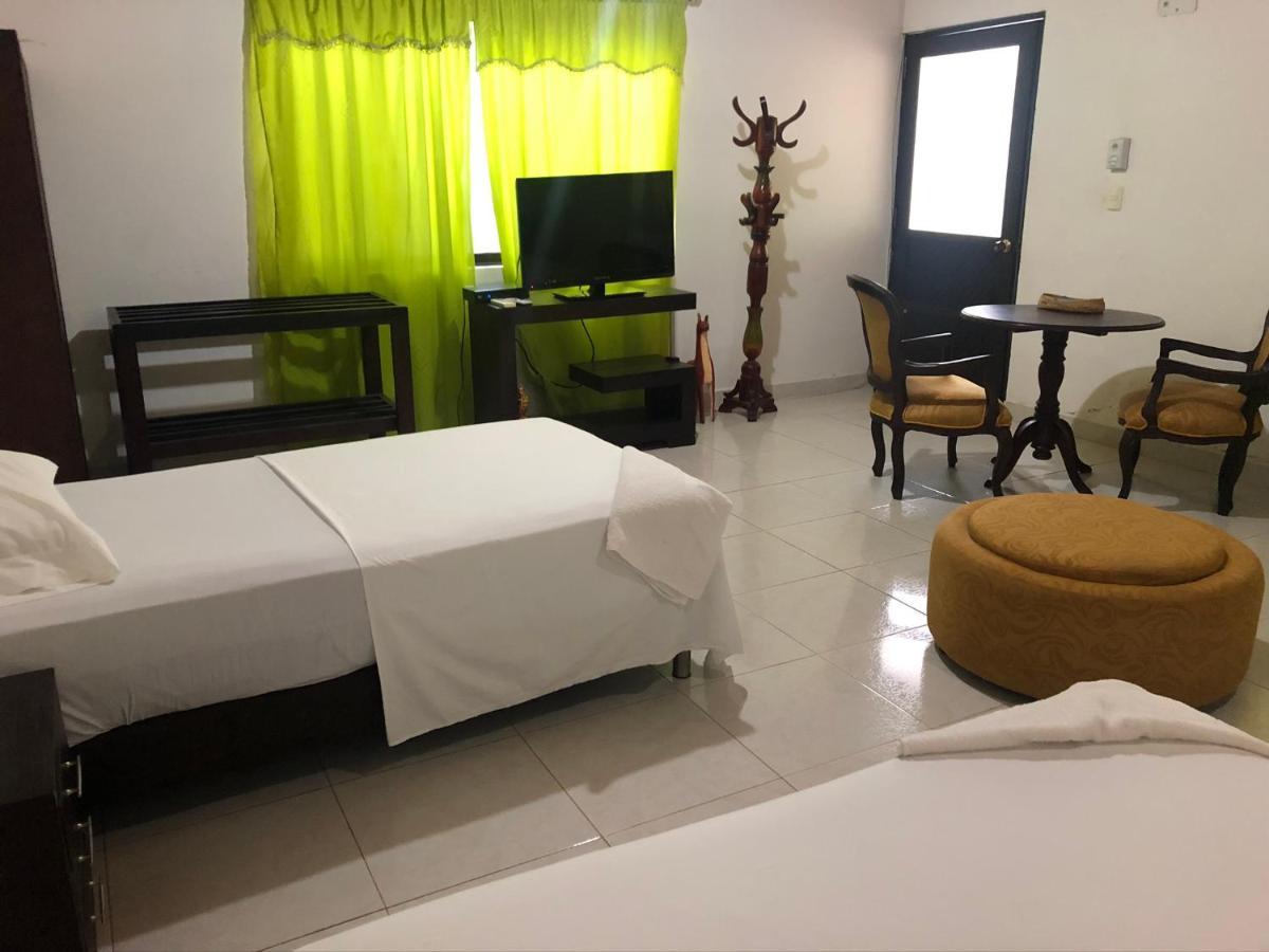 Hotel El Lago Puerto Carreno Εξωτερικό φωτογραφία